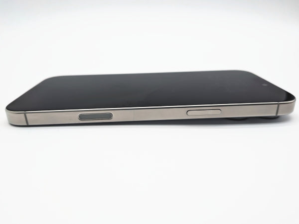■美品■Apple■iPhone 16 Pro Max■256GB■バッテリー97％■SIMフリー■ホワイトチタニウム■19万■mkt18k